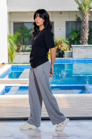 Classic Black Crew Neck T-Shirt – Women's Timeless Cotton Fit - Ecowears.pk