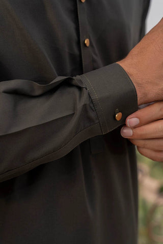 Elegant Dark Green Kurta – A Perfect Choice for Stylish and Comfortable Traditional Wear - Ecowears.pk