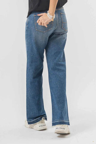 Light Wash Wide Leg Jeans - Effortless Denim Flare Style - Ecowears.pk