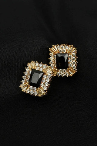 Regal Black Gemstone Stud Earrings-Vintage Glamour - Ecowears.pk